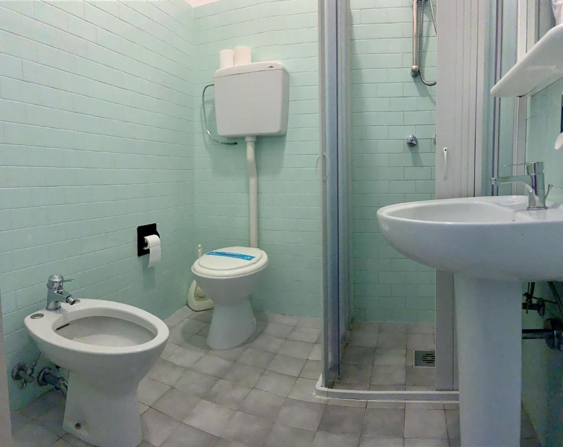 Hotel Lorenz Caorle Bagian luar foto